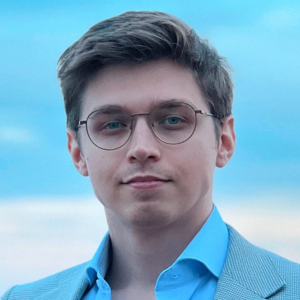 Незовитин Никита